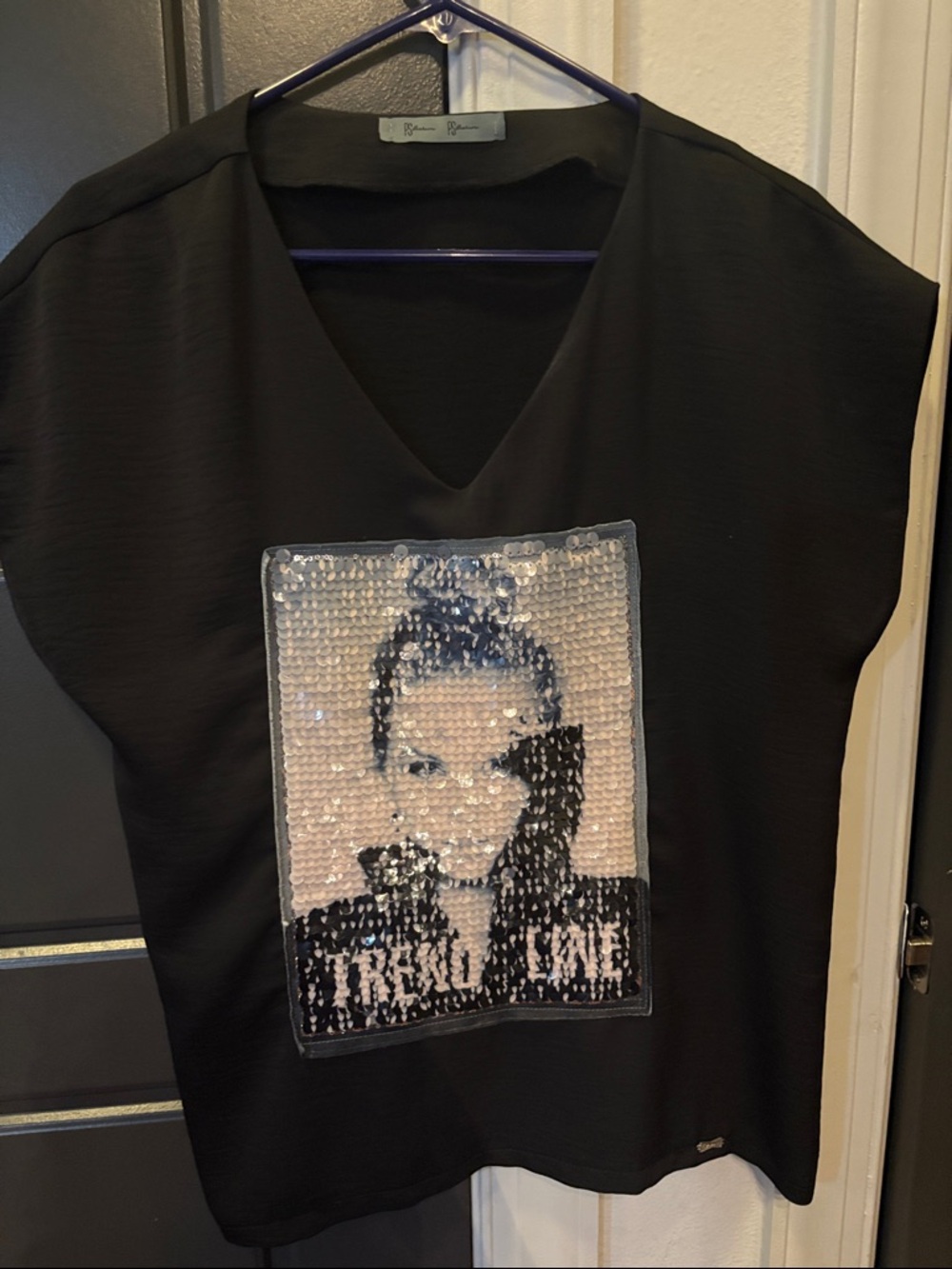 Black Sequin Graphic V-Neck Top. European brand PS Fashion